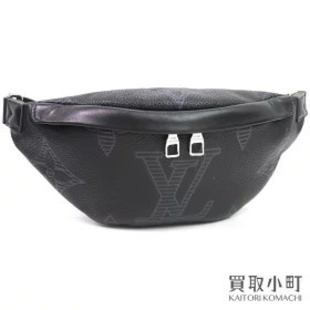 Louis Vuitton Discovery Bum bag Giant Taurillon Black Leather Crossbody Bag